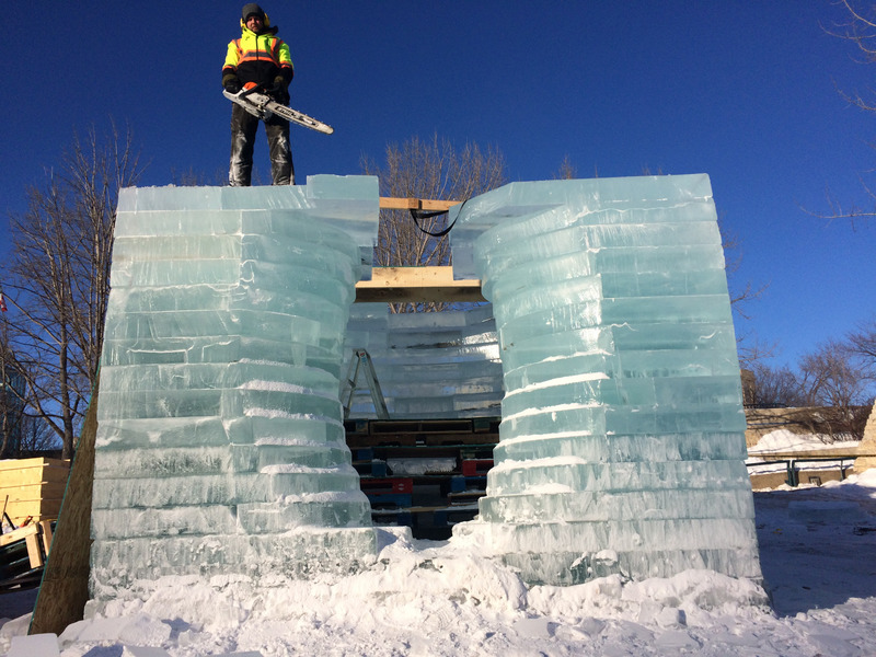 Dossier de presse | 4684-02 - Communiqué de presse | Livre « Warming Huts: a decade + of art and architecture on ice » - Dalhousie Architectural Press - Évènement + Exposition - <i>Stackhouse</i> (2017), Anish Kapoor - image de processus - Crédit photo : Luca Roncoroni