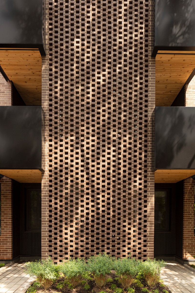 Press kit | 3322-01 - Press release | Blended distinction: Notre-Dame highlights Le Borgne Rizk’s expertise in modern reinterpretation - Le Borgne Rizk Architecture - Residential Architecture - Photo credit: Maxime Brouillet