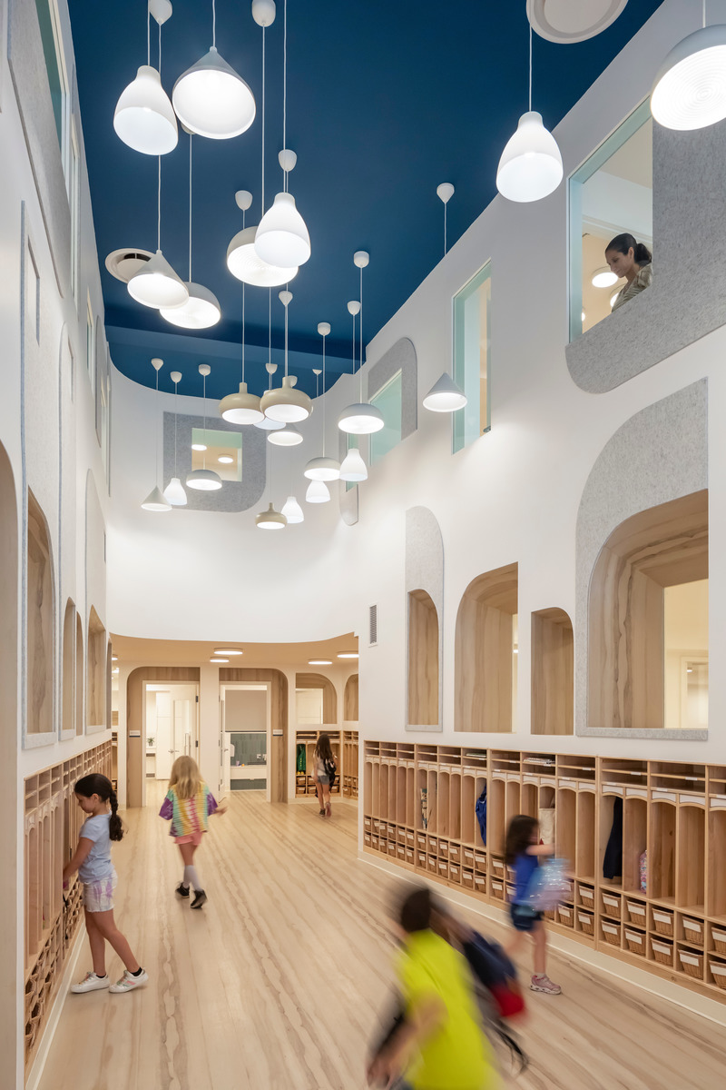 Press kit | 2875-12 - Press release | City Kids Education Center - Barker Architecture Office - Institutional Architecture - Photo credit: Francis Dzikowski/OTTO