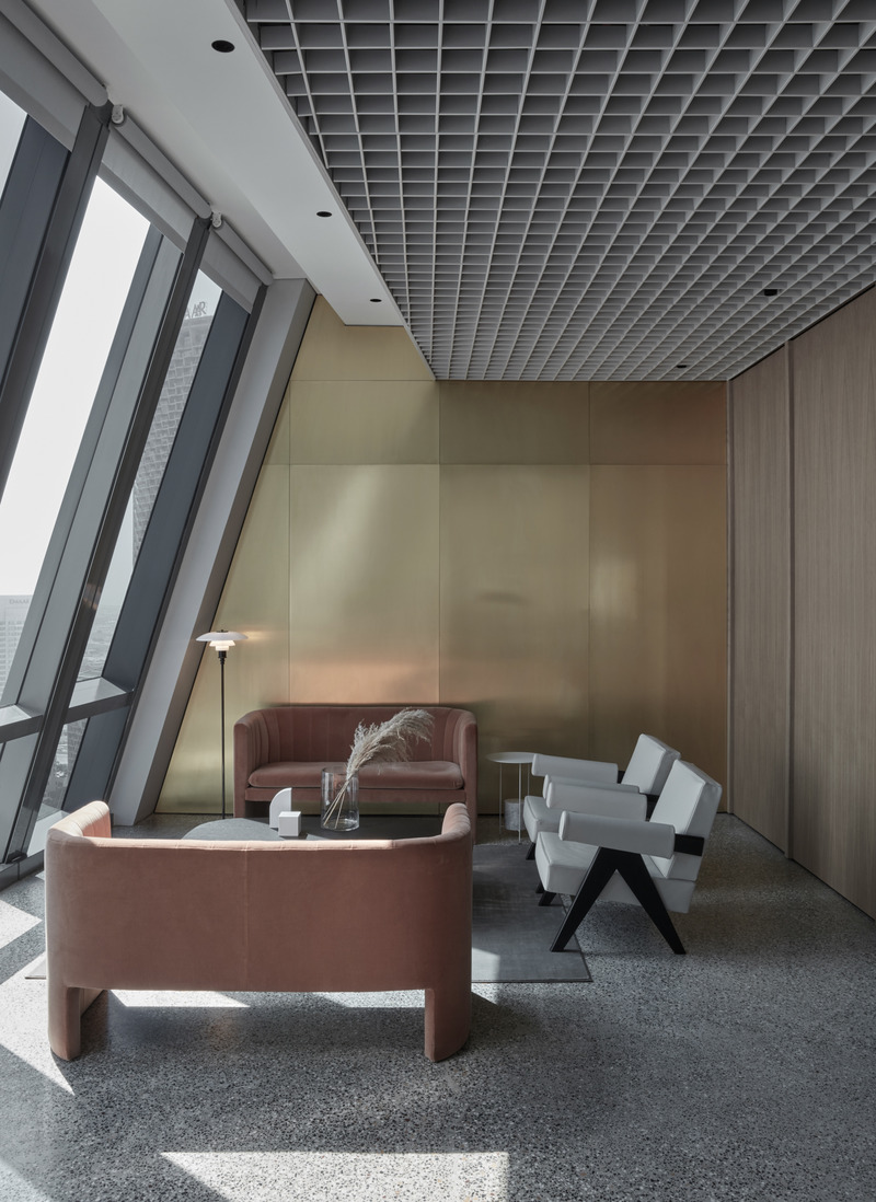 Dossier de presse | 3809-06 - Communiqué de presse | Power in Simplicity - VSHD Design - Design d’intérieur commercial - CEO's Office - Crédit photo : Oculis Project