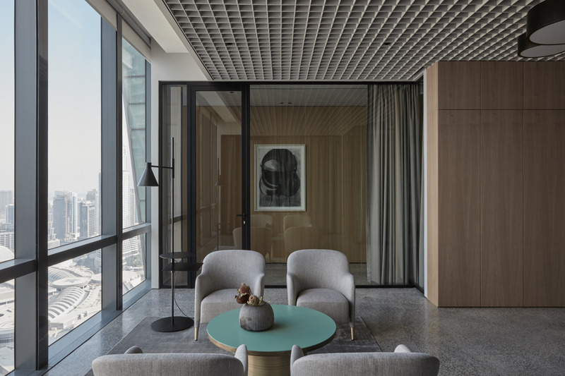 Dossier de presse | 3809-06 - Communiqué de presse | Power in Simplicity - VSHD Design - Design d’intérieur commercial - CEO's Office - Crédit photo : Oculis Project