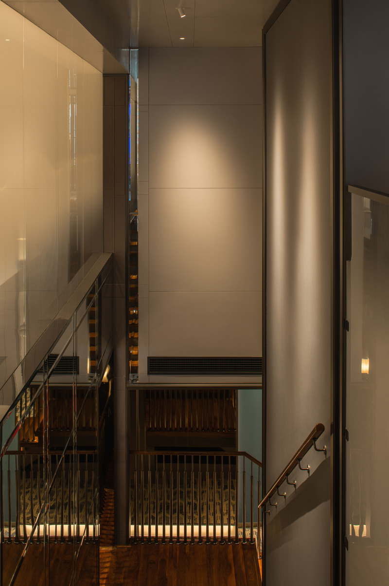 Press kit | 5588-03 - Press release | Shanghai Xu Ji: the Meditation Beyond Hustle Street - Daxiang Design Studio - Commercial Interior Design -  The stairs detail  - Photo credit: Chuan He