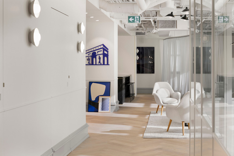 Dossier de presse | 2973-01 - Communiqué de presse | IDIBC Announces 2021 Awards of Excellence Recipients - Interior Designers Institute of British Columbia - Design d’intérieur commercial - <p class="">IDIBC Award of Excellence: Janay Koldingnes RID IDIBC; BlueArck, Vancouver BC; Workplace–Total category</p> - Crédit photo :  <p class="">Ema Peter Photography (2 of 6)</p> 