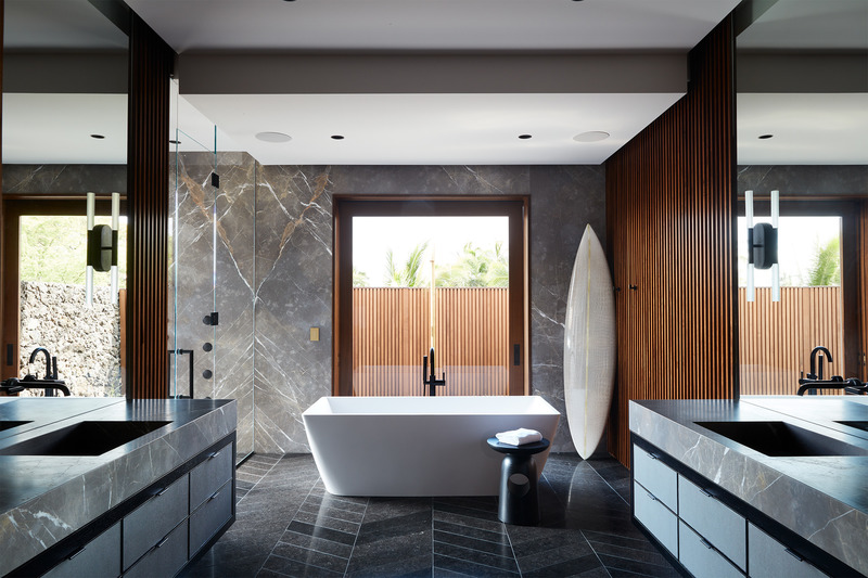 Dossier de presse | 2973-01 - Communiqué de presse | IDIBC Announces 2021 Awards of Excellence Recipients - Interior Designers Institute of British Columbia - Design d’intérieur commercial - IDIBC Award of Merit: Stephanie Brown RID IDIBC; Makena Road, Makena Hawaii; Residential–Total category - Crédit photo :  Mariko Reed (4 of 6)<span></span>