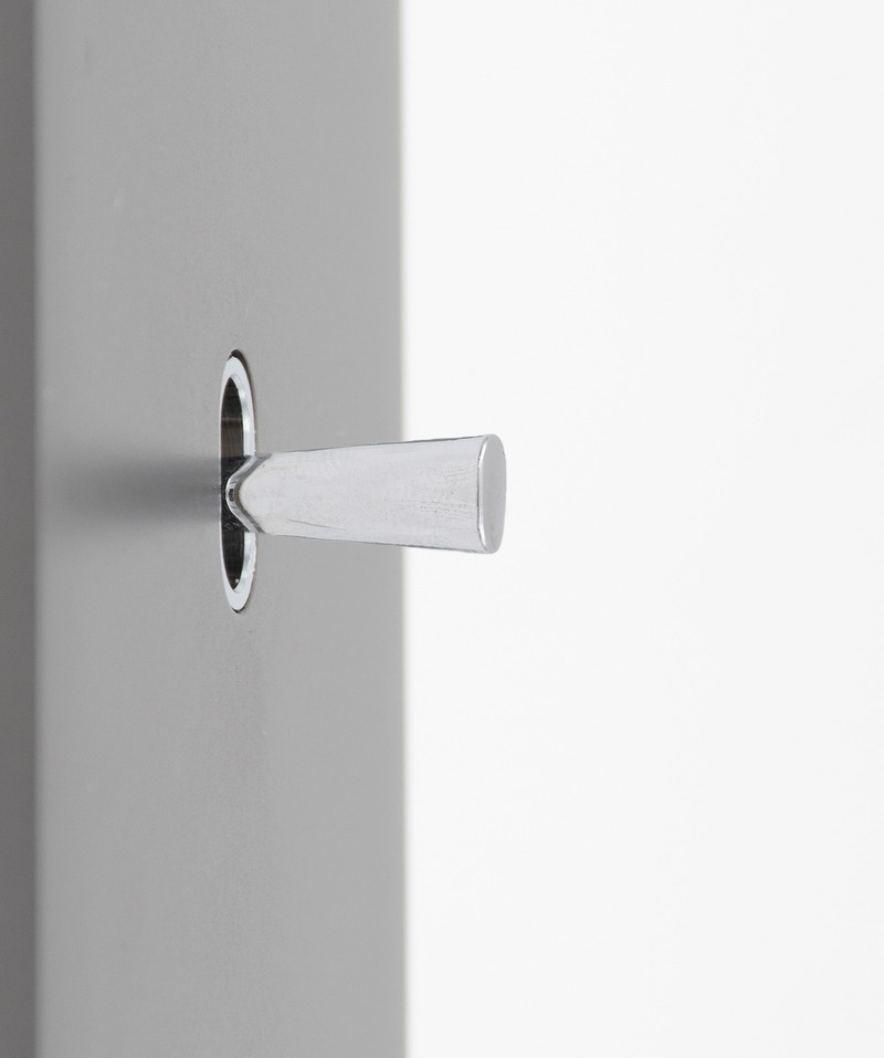 Press kit | 2630-11 - Press release | MELJAC Offers a Wide Choice of Toggle Designs for Customised Switches - Meljac - Product - JMA toggle - Photo credit: Meljac