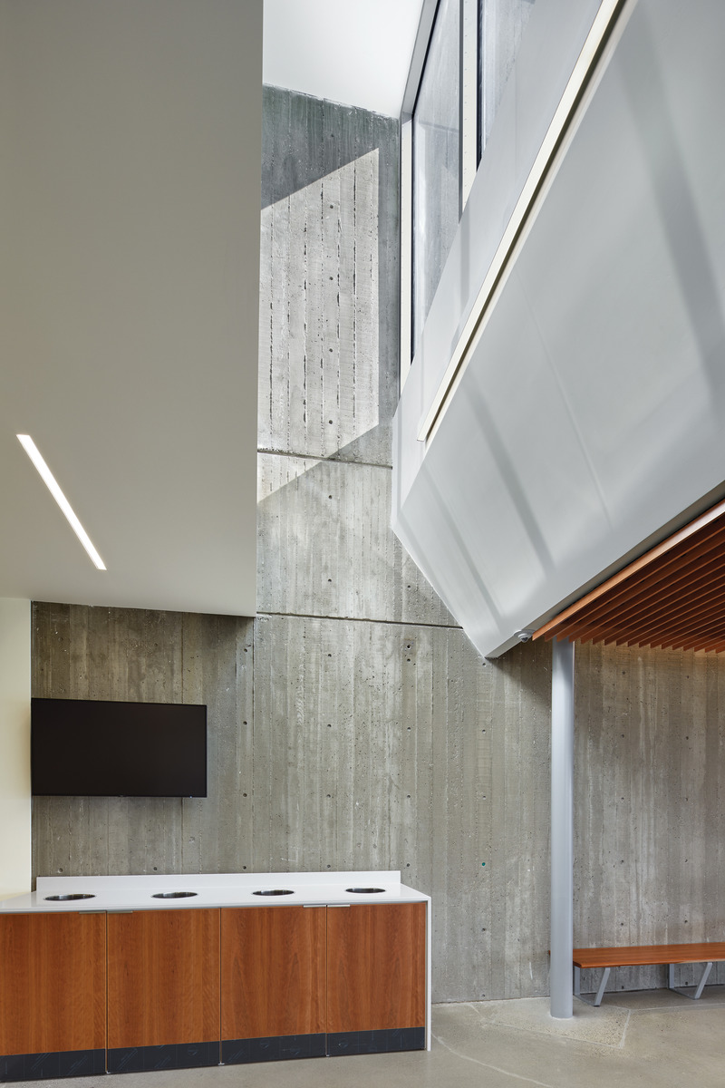 Press kit | 2941-04 - Press release | Newnham Campus Food Hall, Seneca College - Taylor Smyth Architects - Institutional Architecture - Photo credit: Tom Arban Photography Inc.