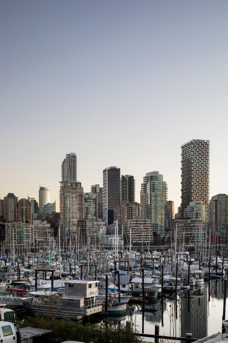 Press kit | 1317-17 - Press release | ACDF Unveils The Pacific: A High-Rise Building Entrenched in Vancouver's Public Realm - ACDF Architecture - Residential Architecture - Photo credit: Adrien Williams