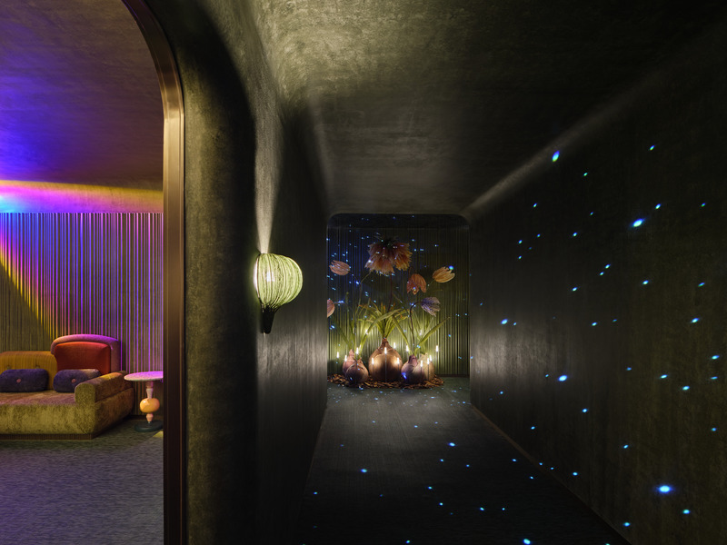 Press kit | 3531-05 - Press release | Green Massage in Madang Road, Shanghai - Vermilion Zhou Design Group - Commercial Interior Design - Massage room and aisle - Photo credit: Yunpu Cai