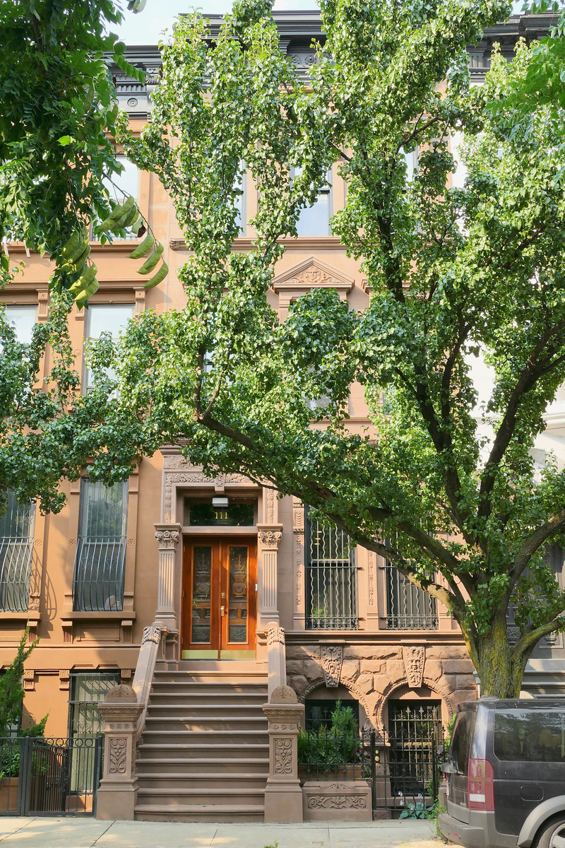 Press kit | 4672-01 - Press release | Historic Harlem House Modern Restoration - MESH Architectures - Residential Architecture - Exterior of the house - Photo credit: MESH Architectures