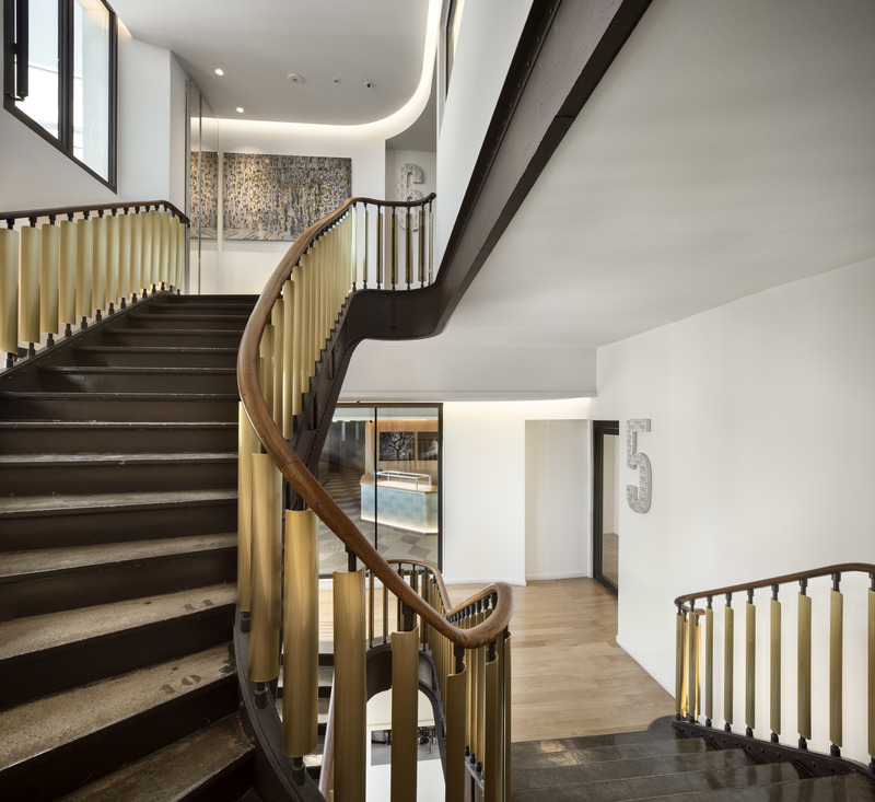 Dossier de presse | 2211-03 - Communiqué de presse | Moët Hennessy, nouveaux espaces de travail à Paris - Barbarito Bancel Architectes - Architecture commerciale - Crédit photo : Alessandra Chemollo