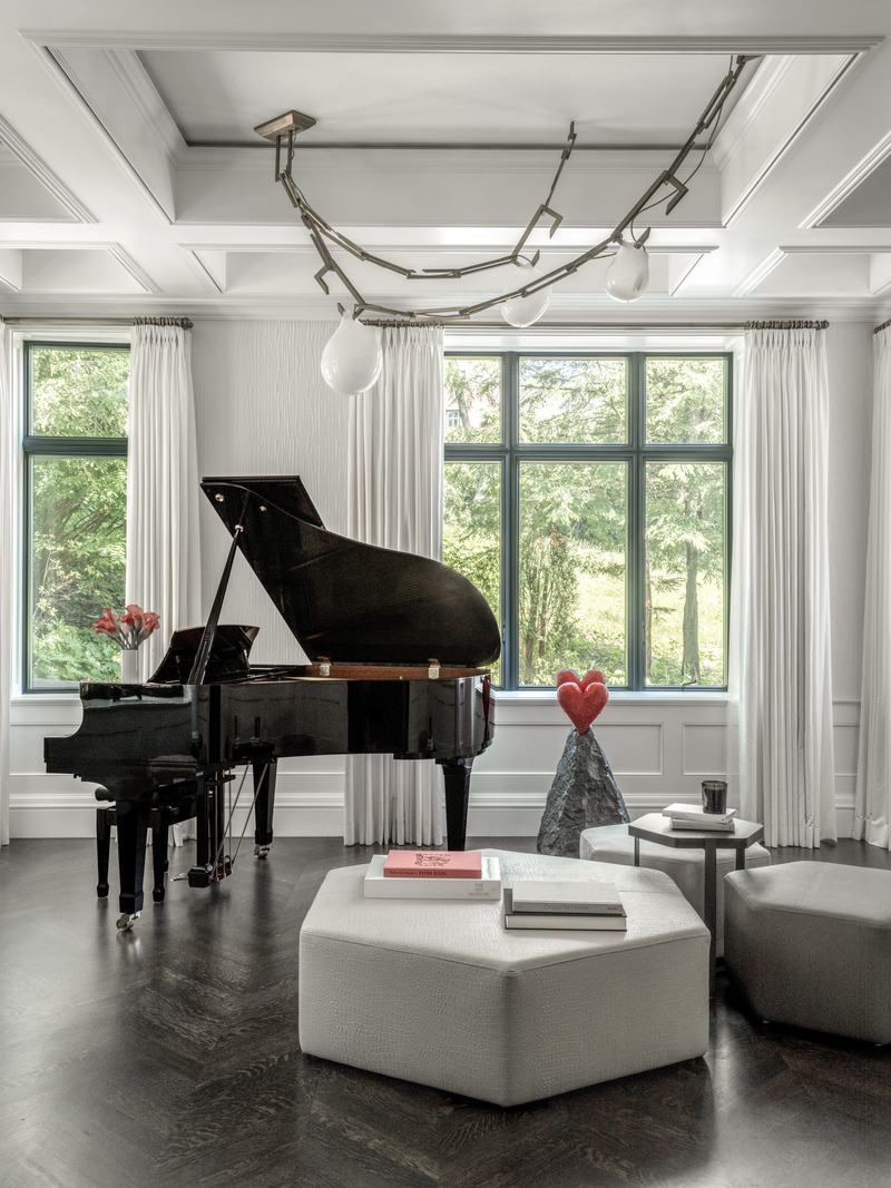 Dossier de presse | 734-04 - Communiqué de presse | Life as Art: Martha Franco’s Timeless Curation of Heritage and Art - Martha Franco Architecture & Design - Design d’intérieur résidentiel - Music Room - Crédit photo : Nicolas Ruel