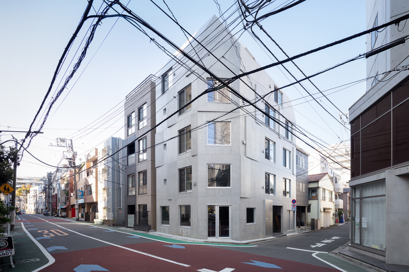 Dossier de presse | 3153-02 - Communiqué de presse | Escenario SHIROKANE wins Best of Best at Architecture MasterPrize 2021 - Ryuichi Sasaki/Sasaki Architecture - Architecture résidentielle - EXTERIOR VIEW - Crédit photo : TAKUMI OTA PHOTOGRAPHY