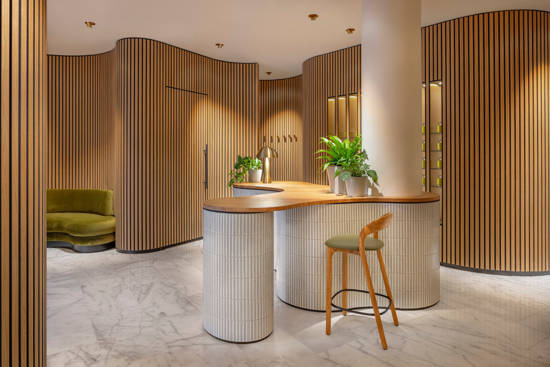 Dossier de presse | 1472-05 - Communiqué de presse | oikoa massage boutique is open - Concrete Amsterdam - Design d’intérieur commercial - Crédit photo : concrete - wouter van der sar