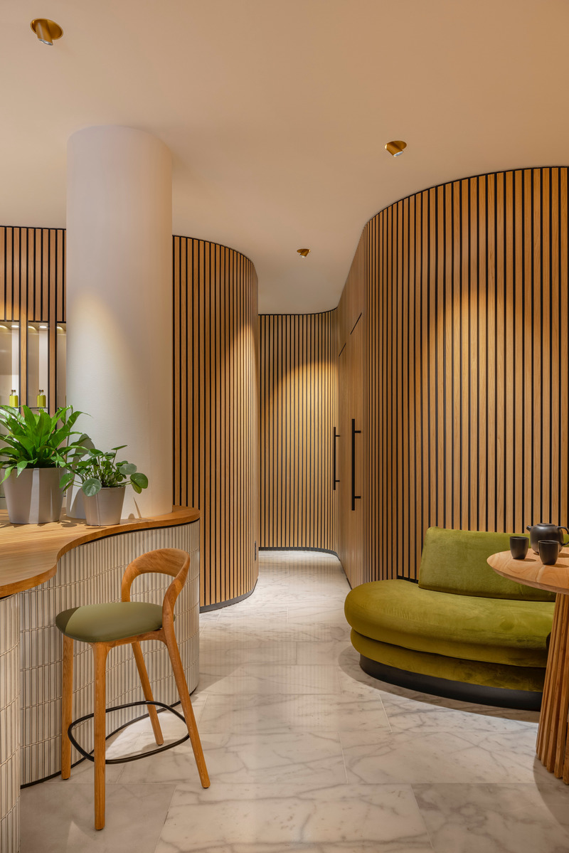 Dossier de presse | 1472-05 - Communiqué de presse | oikoa massage boutique is open - Concrete Amsterdam - Design d’intérieur commercial - Crédit photo : concrete - wouter van der sar