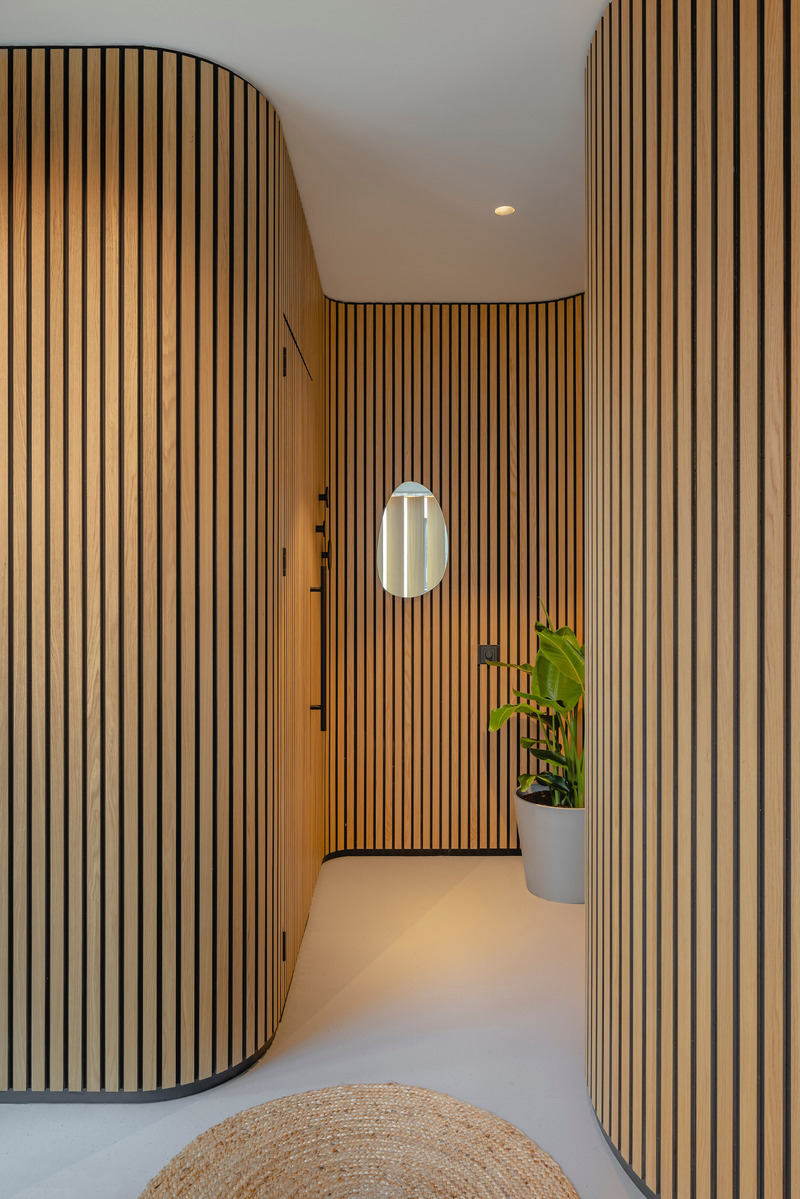 Dossier de presse | 1472-05 - Communiqué de presse | oikoa massage boutique is open - Concrete Amsterdam - Design d’intérieur commercial - Crédit photo : concrete - wouter van der sar