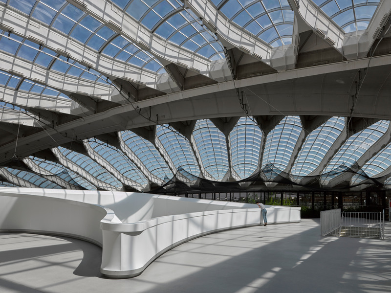 Dossier de presse | 2627-01 - Communiqué de presse | L’architecture textile de Sollertia embrasse la relation symbiotique entre l’art et la science - Sollertia - Architecture commerciale -  Bidôme - Mézanine<br>  - Crédit photo : James Brittain