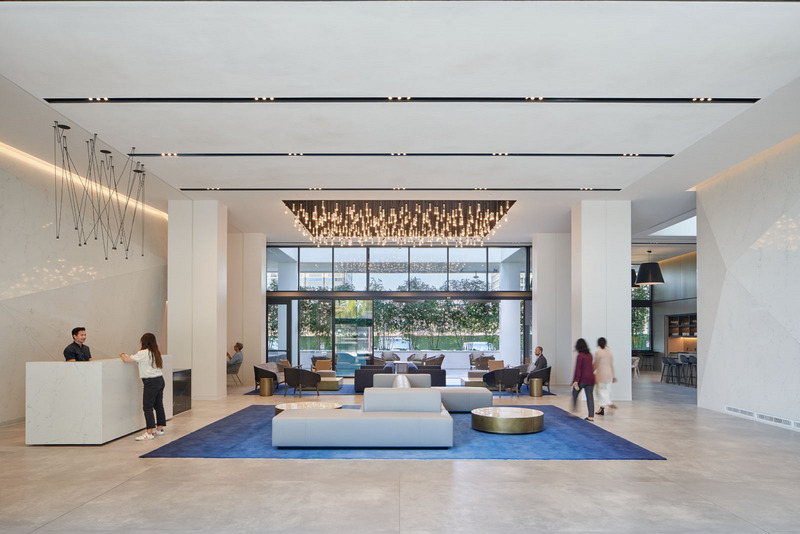 Press kit | 2024-03 - Press release | Archilume’s P1M Lights Up Watt Plaza Lobby Renovation - Archilume - Lighting Design - Archilume's P1M at Watt Plaza Lobby - Photo credit: Bruce Damonte