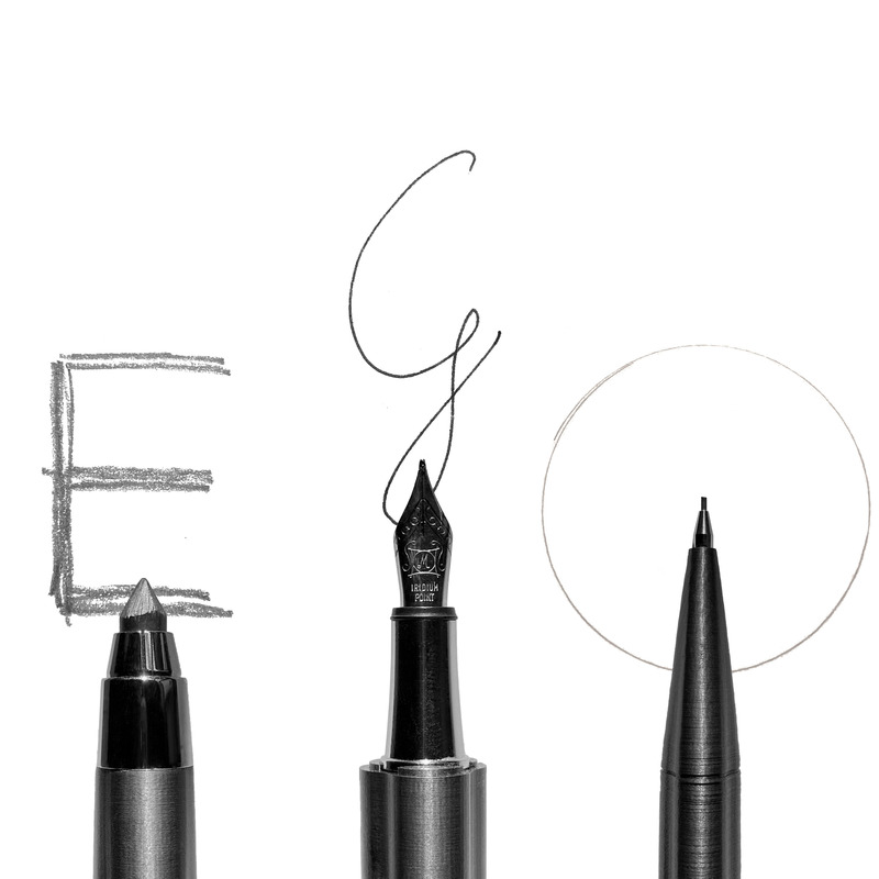 Dossier de presse | 5851-01 - Communiqué de presse | CENTO3 - le dernier projet d’Achille Castiglioni - EGO.M - Produit - <p>3 pointes 3 écritures</p> - Crédit photo : EGO.M