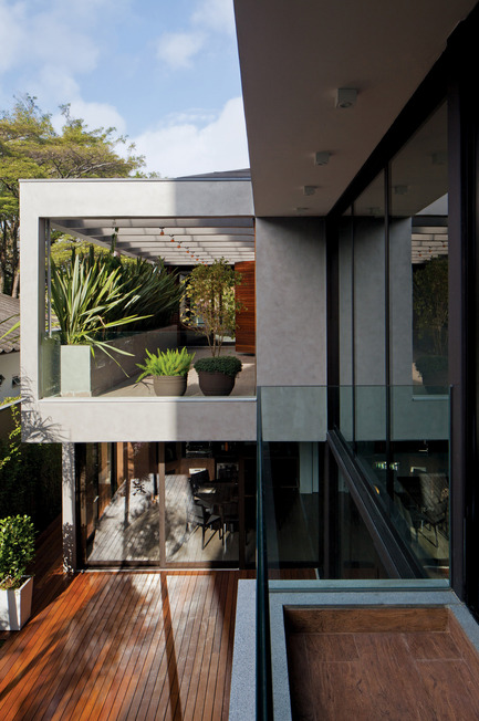 Dossier de presse | 948-01 - Communiqué de presse | Vila Madalena - Drucker Arquitetura - Architecture résidentielle - PHOTOGRAPHS ARE FOR EDITORIAL REVIEW ONLY - CONTACT PHOTOGRAPHER’S AGENT TO NEGOTIATE USE FOR PUBLICATION: Leonardo Finottiphoto@leonardofinotti.com - Crédit photo : Leonardo Finotti