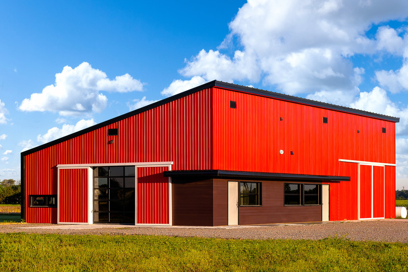 Dossier de presse | 5800-02 - Communiqué de presse | Highway Pole Barn - Dory Azar Architect Inc. - Architecture résidentielle - Crédit photo : Windsor Creative
