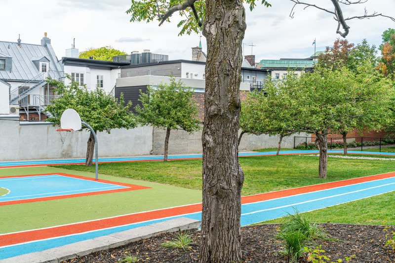 Press kit | 612-18 - Press release | The Ursuline School Playground - Four Centuries of Learning at Play - EVOQ Architecture - Landscape Architecture - Photo credit: Deve Média