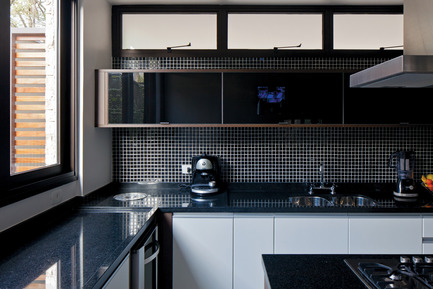 Dossier de presse | 948-01 - Communiqué de presse | Vila Madalena - Drucker Arquitetura - Architecture résidentielle - PHOTOGRAPHS ARE FOR EDITORIAL REVIEW ONLY - CONTACT PHOTOGRAPHER’S AGENT TO NEGOTIATE USE FOR PUBLICATION: Leonardo Finottiphoto@leonardofinotti.com - Crédit photo : Leonardo Finotti