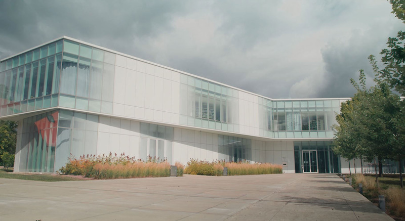 Dossier de presse | 5593-01 - Communiqué de presse | Architectes en série : une 2e saison pour mieux comprendre le travail des architectes - Association des Architectes en pratique privée du Québec - AAPPQ - Architecture institutionnelle - Bibliothèque de Pierrefonds - Crédit photo : UGO Média