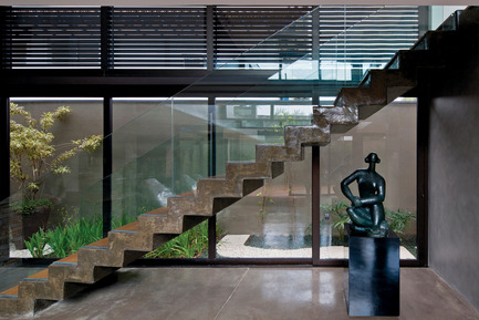 Dossier de presse | 948-01 - Communiqué de presse | Vila Madalena - Drucker Arquitetura - Architecture résidentielle - PHOTOGRAPHS ARE FOR EDITORIAL REVIEW ONLY - CONTACT PHOTOGRAPHER’S AGENT TO NEGOTIATE USE FOR PUBLICATION: Leonardo Finottiphoto@leonardofinotti.com - Crédit photo : Leonardo Finotti