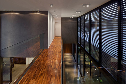 Dossier de presse | 948-01 - Communiqué de presse | Vila Madalena - Drucker Arquitetura - Architecture résidentielle - PHOTOGRAPHS ARE FOR EDITORIAL REVIEW ONLY - CONTACT PHOTOGRAPHER’S AGENT TO NEGOTIATE USE FOR PUBLICATION: Leonardo Finottiphoto@leonardofinotti.com - Crédit photo : Leonardo Finotti
