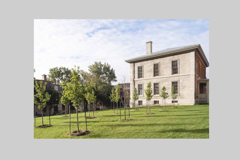 Dossier de presse | 5593-01 - Communiqué de presse | Architectes en série : une 2e saison pour mieux comprendre le travail des architectes - Association des Architectes en pratique privée du Québec - AAPPQ - Architecture institutionnelle - Maison Louis-Hippolyte La Fontaine - Crédit photo : UGO Média