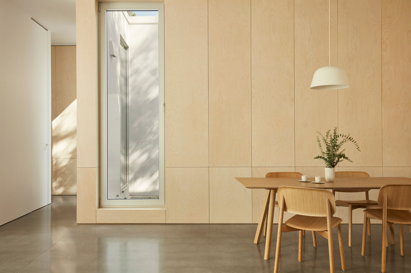 Press kit | 3010-03 - Press release | Butternut - Maurice Martel architecte - Residential Architecture - Dining room - Photo credit: Maxime Brouillet