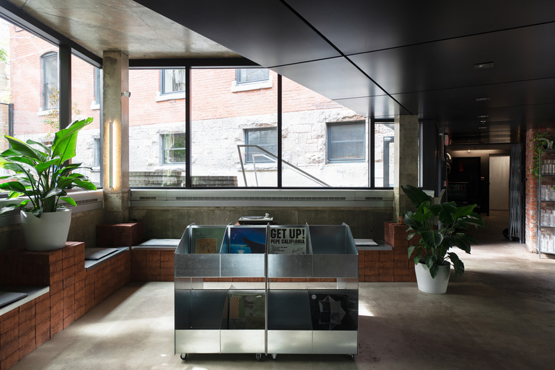 Press kit | 5882-01 - Press release | Osmo X Marusan Café - MDT Mobilier - Commercial Interior Design - Photo credit: Éliott Légaré