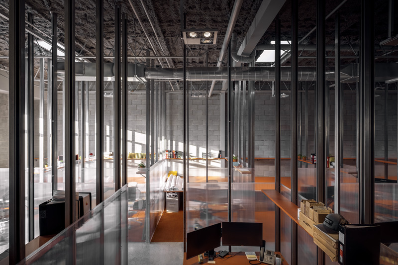 Dossier de presse | 1010-14 - Communiqué de presse | EG - Studio Jean Verville architectes - Architecture industrielle - Crédit photo : Félix Michaud<br>