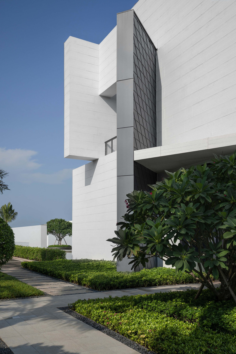 Dossier de presse | 4150-08 - Communiqué de presse | Haikou International Duty Free Reception Center - aoe - Architecture commerciale - Crédit photo : UK Studio