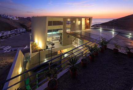 Dossier de presse | 951-01 - Communiqué de presse | Beach House E-3 - Vértice Arquitectos - Architecture résidentielle - Crédit photo : Juan Solano