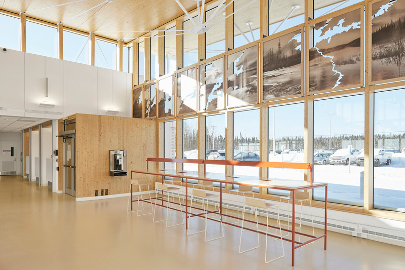 Dossier de presse | 612-19 - Communiqué de presse | Une nouvelle aérogare pour l'aéroport de Chibougamau-Chapais - EVOQ Architecture + ARTCAD en consortium - Architecture institutionnelle - Crédit photo : Maxime Brouillet
