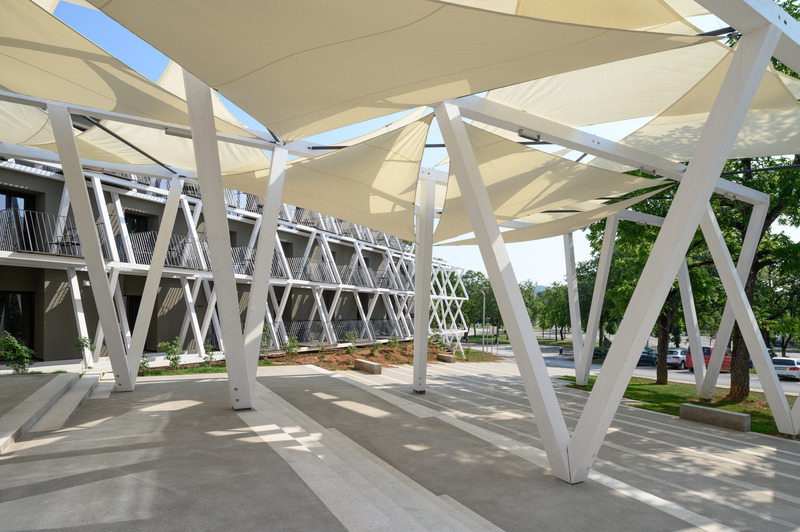 Dossier de presse | 3053-02 - Communiqué de presse | Hotel Maestoso - ENOTA - Architecture commerciale - Hotel Maestoso - Crédit photo : Miran Kambic