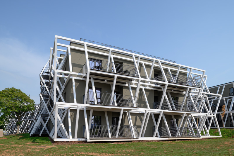 Dossier de presse | 3053-02 - Communiqué de presse | Hotel Maestoso - ENOTA - Architecture commerciale - Hotel Maestoso - Crédit photo : Miran Kambic