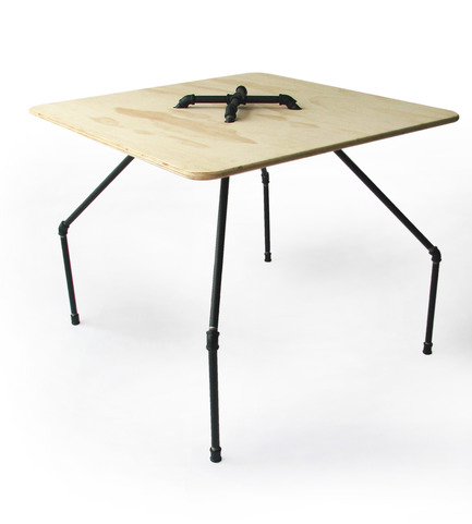 Dossier de presse | 940-01 - Communiqué de presse | The Opentap - Dosuno Design - Produit - MT 01 table - Crédit photo : Dosuno Design
