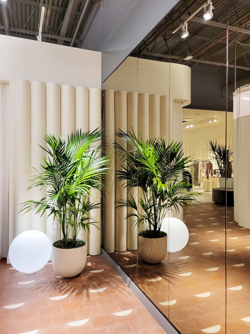 Press kit | 5898-01 - Press release | Dynamite’s Connected Showroom - Groupe Dynamite inc. - Commercial Interior Design - Photo credit:  Groupe Dynamite inc.  