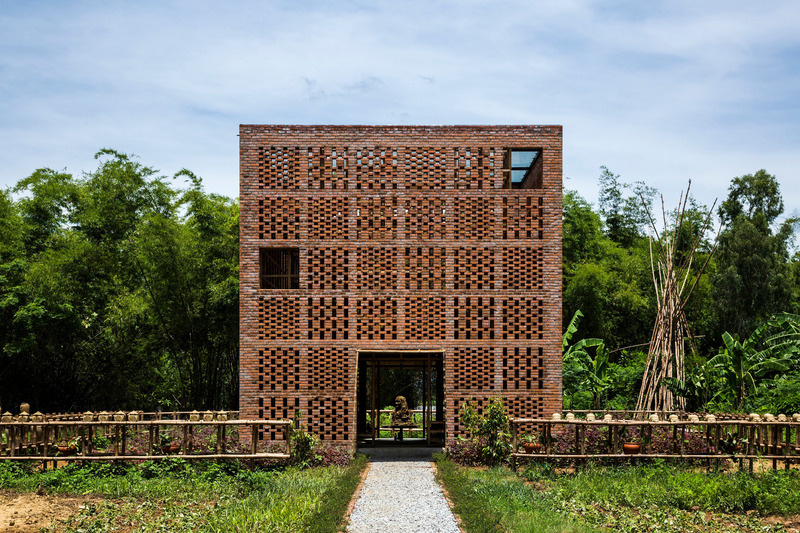 Press kit | 5592-03 - Press release | The Best Design That Educates of 2022 - Design Educates Awards - Competition - Gold Prize in Architectural Design - Terra Cotta studio - Tropical Space - Photo credit: Hiroyuki Oki