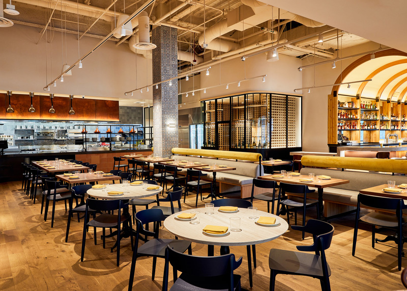 Press kit | 5857-02 - Press release | Studio UNLTD Designs  Callie Restaurant in San Diego to Compliment the Cuisine de Soleil - Studio UNLTD - Commercial Interior Design - <p class="">The floors are honey-toned European oak and the tabletops are a blend of deep rich wood tones and a light-colored, veined stone. </p> - Photo credit:  Lucianna McIntosh 