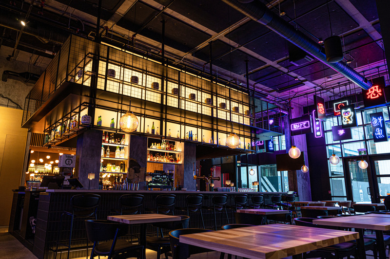 Press kit | 3962-01 - Press release | Iru Izakaya: When Tradition Meets Modernity - Cléo Katcho Design Architectural - Commercial Interior Design - Bar - Photo credit: Francis Champoux