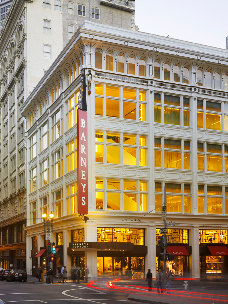Press kit | 5893-02 - Press release | Jefferey Hutchison and Associates Celebrates 20 years in Storytelling Through Architecture and Design in the Fashion Retail Arena - Jefferey Hutchison and Associates - Commercial Architecture - Barneys San Francisco - Photo credit: Jeffrey Hutchison &amp; Associates 20 Year Anniversary