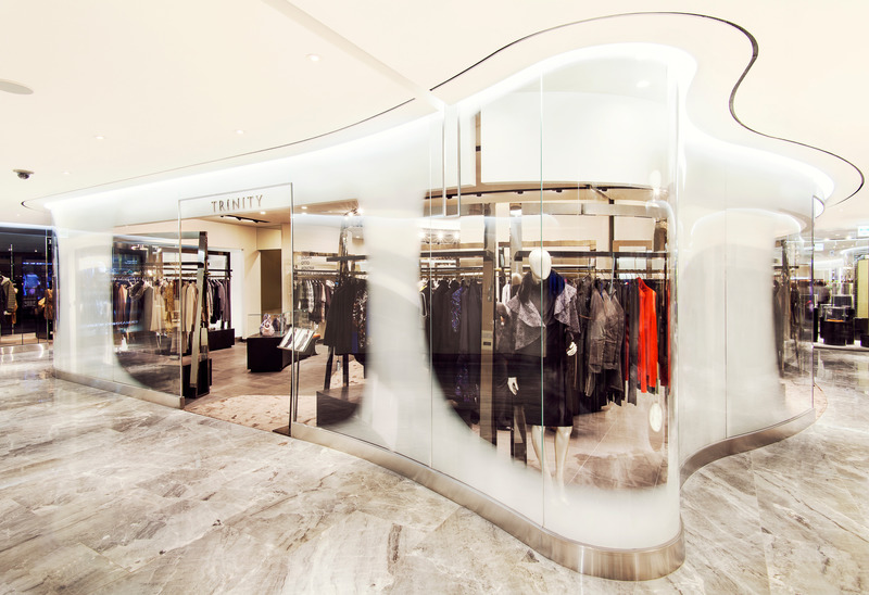 Press kit | 5893-02 - Press release | Jefferey Hutchison and Associates Celebrates 20 years in Storytelling Through Architecture and Design in the Fashion Retail Arena - Jefferey Hutchison and Associates - Commercial Architecture - SHINSEGAE GANGNAM WOMEN’S DESIGNER Seoul - Photo credit: Jeffrey Hutchison &amp; Associates 20 Year Anniversary