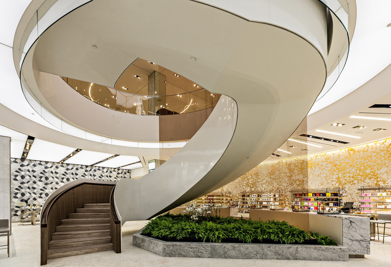 Press kit | 5893-02 - Press release | Jefferey Hutchison and Associates Celebrates 20 years in Storytelling Through Architecture and Design in the Fashion Retail Arena - Jefferey Hutchison and Associates - Commercial Architecture - SAKS FIFTH AVENUE, BRICKELL Miami - Photo credit: Jeffrey Hutchison &amp; Associates 20 Year Anniversary