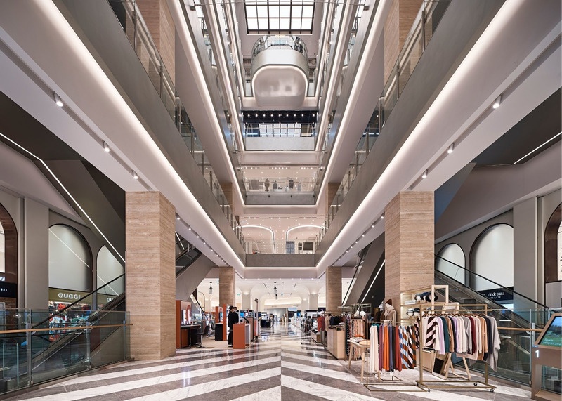Press kit | 5893-02 - Press release | Jefferey Hutchison and Associates Celebrates 20 years in Storytelling Through Architecture and Design in the Fashion Retail Arena - Jefferey Hutchison and Associates - Commercial Architecture - Shinsegae Daejeon Art &amp; Science South Korea - Photo credit: Jeffrey Hutchison &amp; Associates 20 Year Anniversary