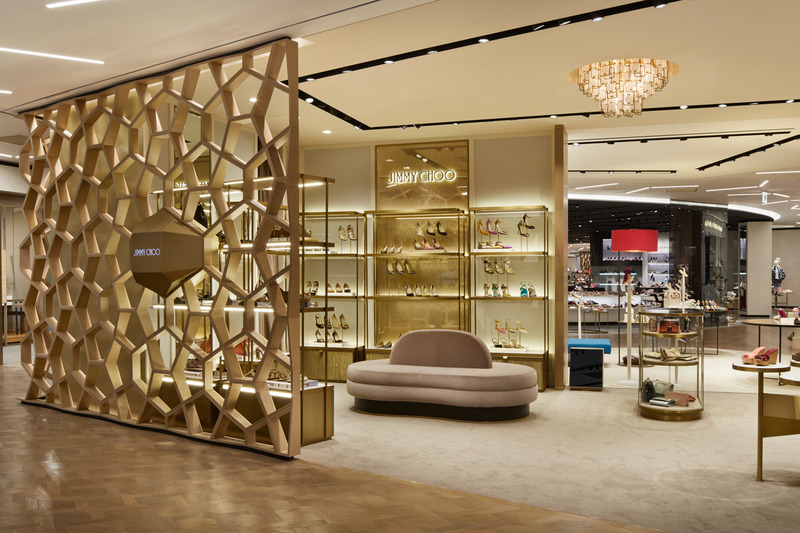 Press kit | 5893-02 - Press release | Jefferey Hutchison and Associates Celebrates 20 years in Storytelling Through Architecture and Design in the Fashion Retail Arena - Jefferey Hutchison and Associates - Commercial Architecture - SHINSEGAE Shoe Salon, Seoul - Photo credit: Jeffrey Hutchison &amp; Associates 20 Year Anniversary
