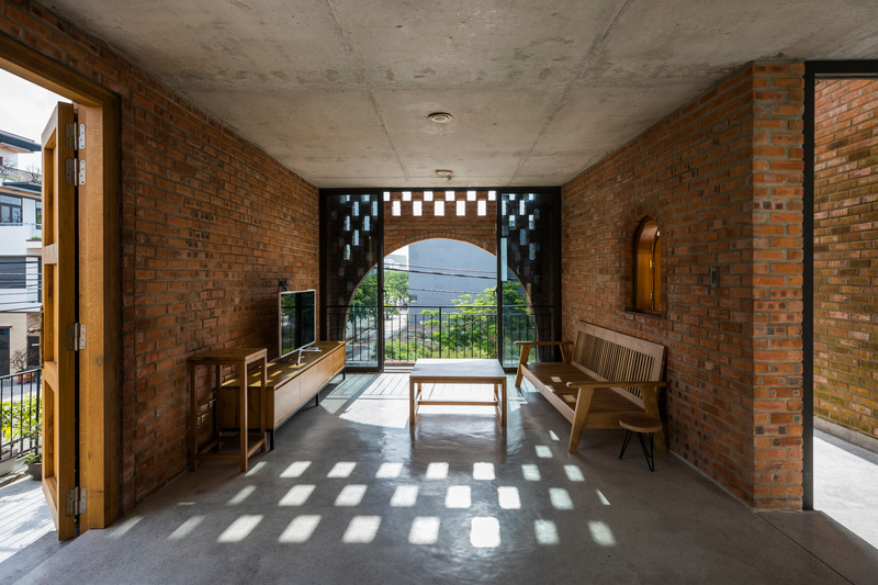 Dossier de presse | 2173-02 - Communiqué de presse | Cuckoo House - Tropical Space - Architecture résidentielle - Common room - Crédit photo : Oki Hiroyuki