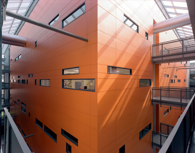 Press kit | 952-38 - Press release | In Memoriam - Claude Provencher, architect - Provencher_Roy - Institutional Architecture - <p>J.-Armand-Bombardier Pavilion -</p><p>Science and Engineering Research Centre, University of Montreal and École Polytechnique de Montréal</p><p><br></p><p>In consortium with Desnoyers Mercure et Associés architectes / Mènkes Shooner Dagenais architectes </p> - Photo credit: Michel Brunelle